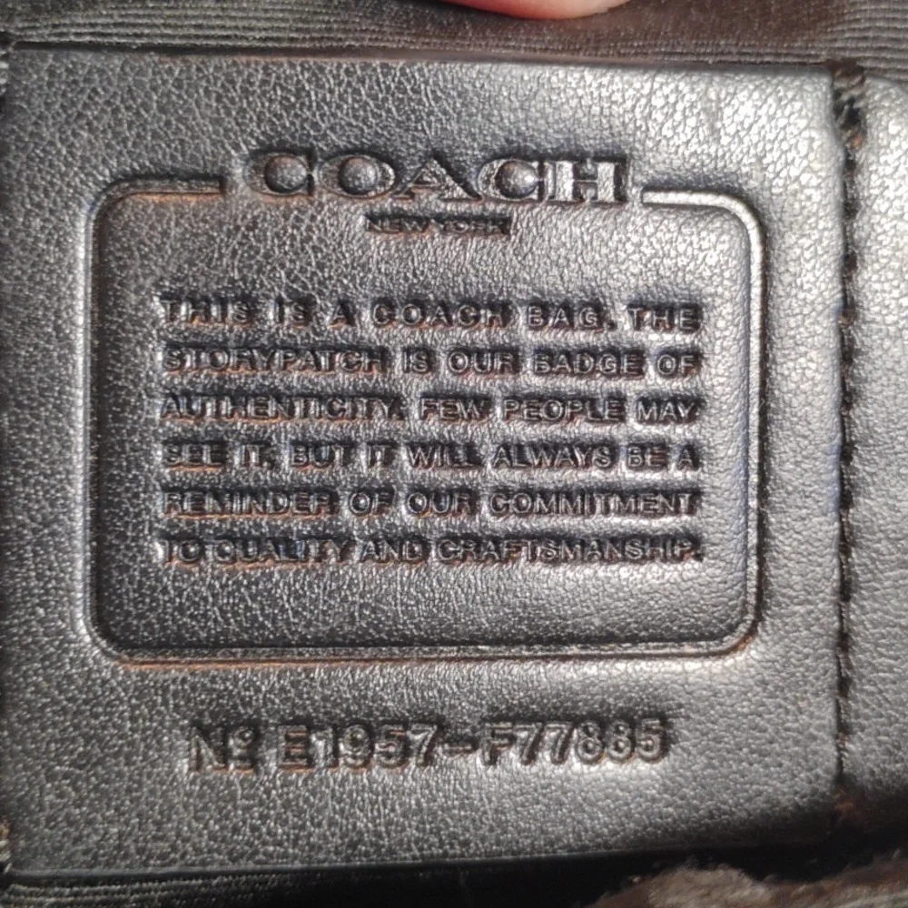 Coach Mae File Crossbody In Signature Canvas Beautiful Metal No Hangtag - Picture 8 of 12